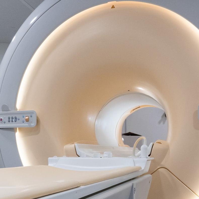 Magnetic resonance imaging, front view of the unit