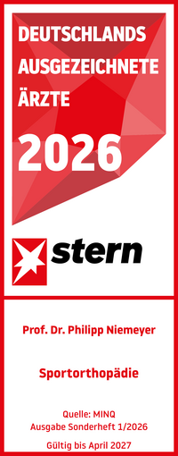 Stern Ärztesiegel 2026 Sportorthopädie Prof. Dr. med. Philipp Niemeyer, rot weißes Siegel mit weißer und roter Schrift